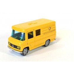 Mercedes 406 Parcel service