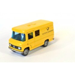 Mercedes 406 Parcel service