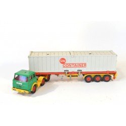 Hanomag-Henschell F201 S-2A container transporter