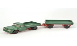 Ford F500 with tipping trailer