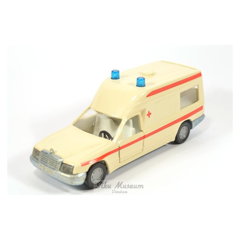 Mercedes 260E Binz ambulance