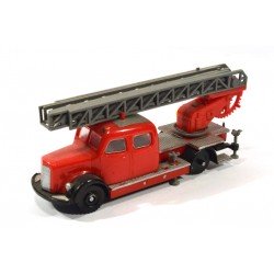 Mercedes Metz DL 22 ladderwagen