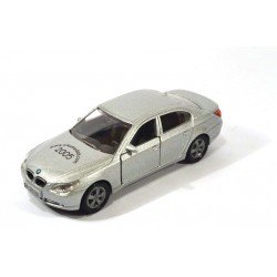 BMW 545i www.sikumodels.com