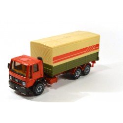 Ford Cargo mit Pritsche