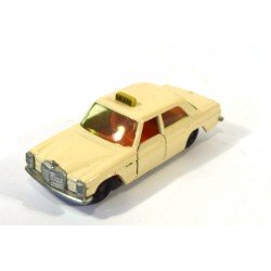 Mercedes 250/8 Taxi