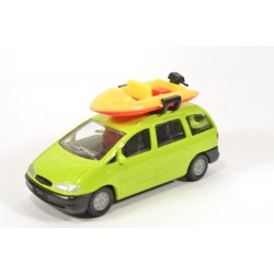Ford Galaxy with boat