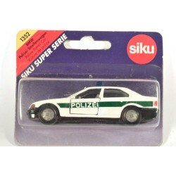 BMW 320i Polizei