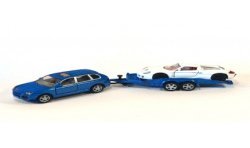 Porsche Cayenne mit AnhÃ¤nger und Porsche