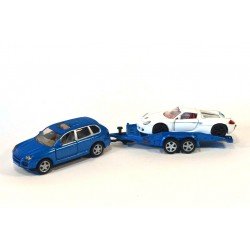 Porsche Cayenne with autotrailer and Porsche