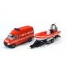 Mercedes Sprinter mit AnhÃ¤nger und Boot Fire & Rescue
