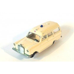 Mercedes 190 Ambulance