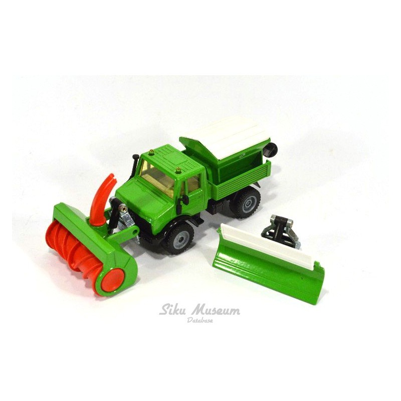 Mercedes Unimog 1500 winter service