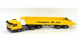 Mercedes Actros tipping truck