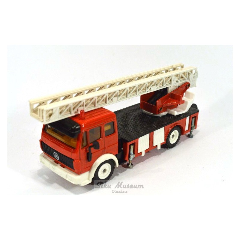 Mercedes SK Feuerwehr Drehleiter