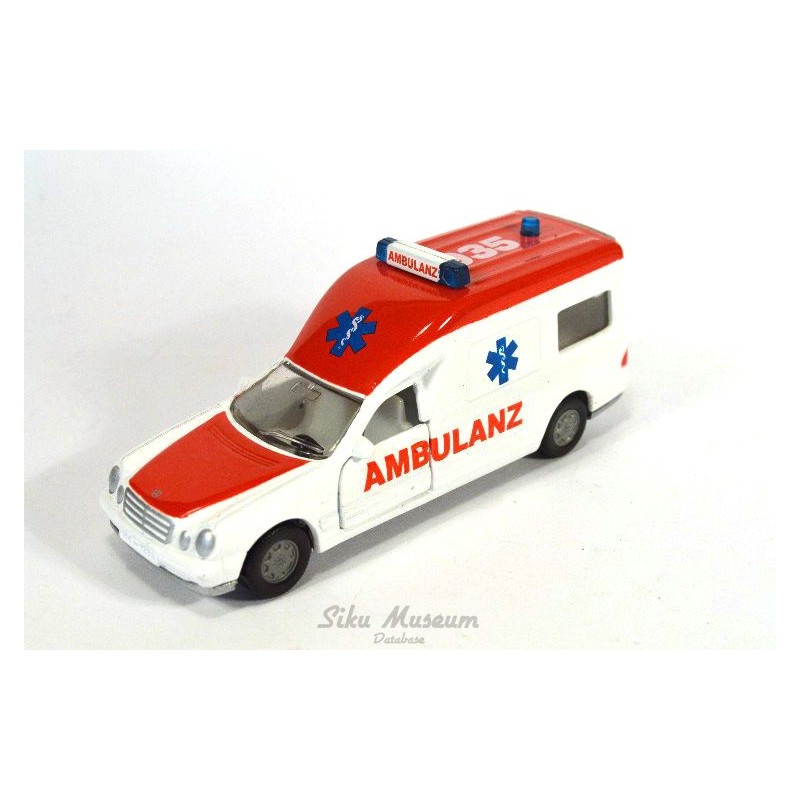 Binz A 2002 MB E290 Ambulanz