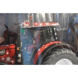 Valtra T191 Christmas Edition