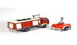 Mercedes LN2 fire engine with trailer