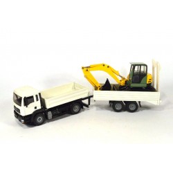 MAN TGA met Schaeff  HR32 minikraan