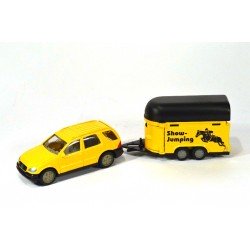 Mercedes ML 320 met paardentrailer