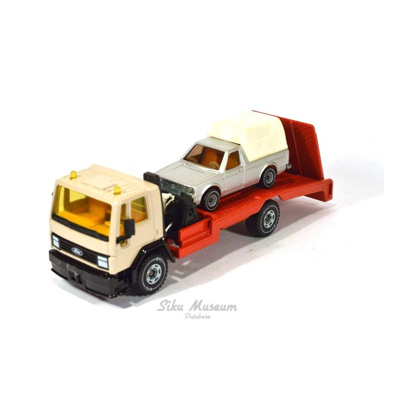 Ford Cargo Abschleppwagen 