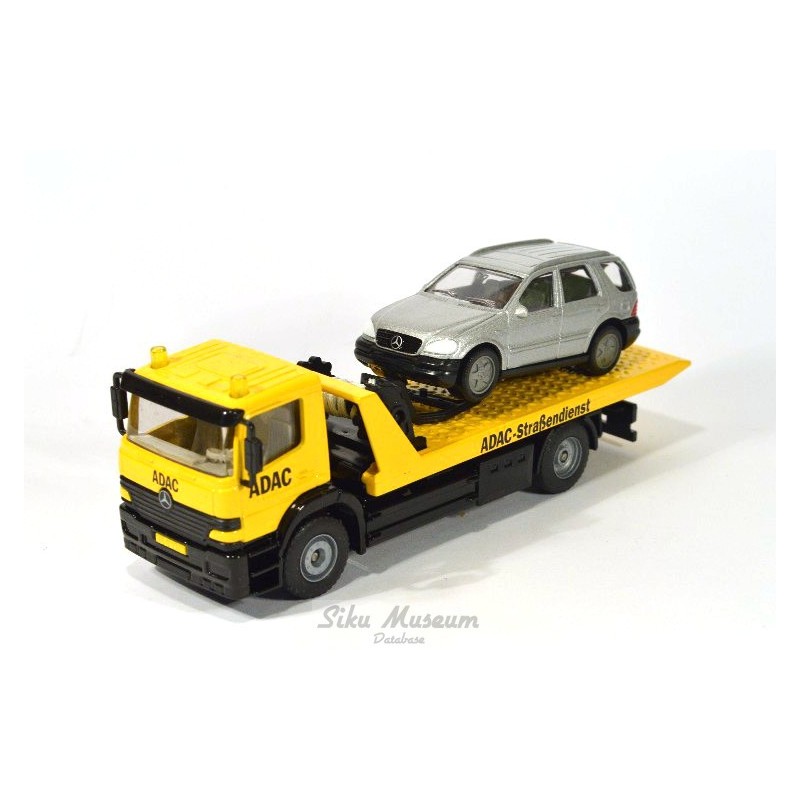 Mercedes Atego recovery truck ADAC