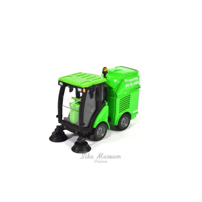 Hako Street sweeper