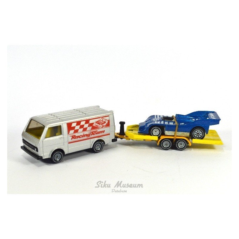 Volkswagen LT28 with trailer and race car