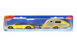 Volkswagen New Beetle with T@B caravan