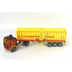 Volvo F10 container transporter
