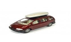 Volkswagen Sharan met snowboard