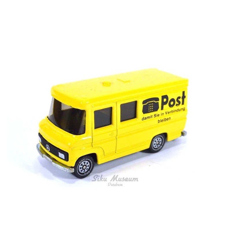 Mercedes 406 Parcel service