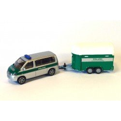 Volkswagen Transporter T5 mit PferdeanhÃ¤nger Polizei
