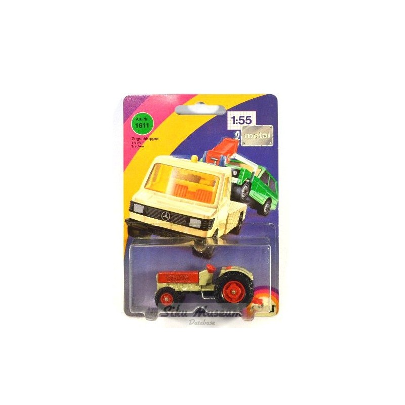 Hanomag-Henschel Robust 900