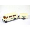 Mercedes 208 bus met aanhanger