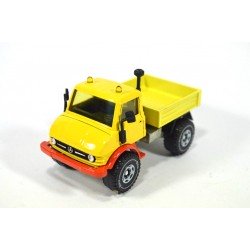 Mercedes Unimog U 406