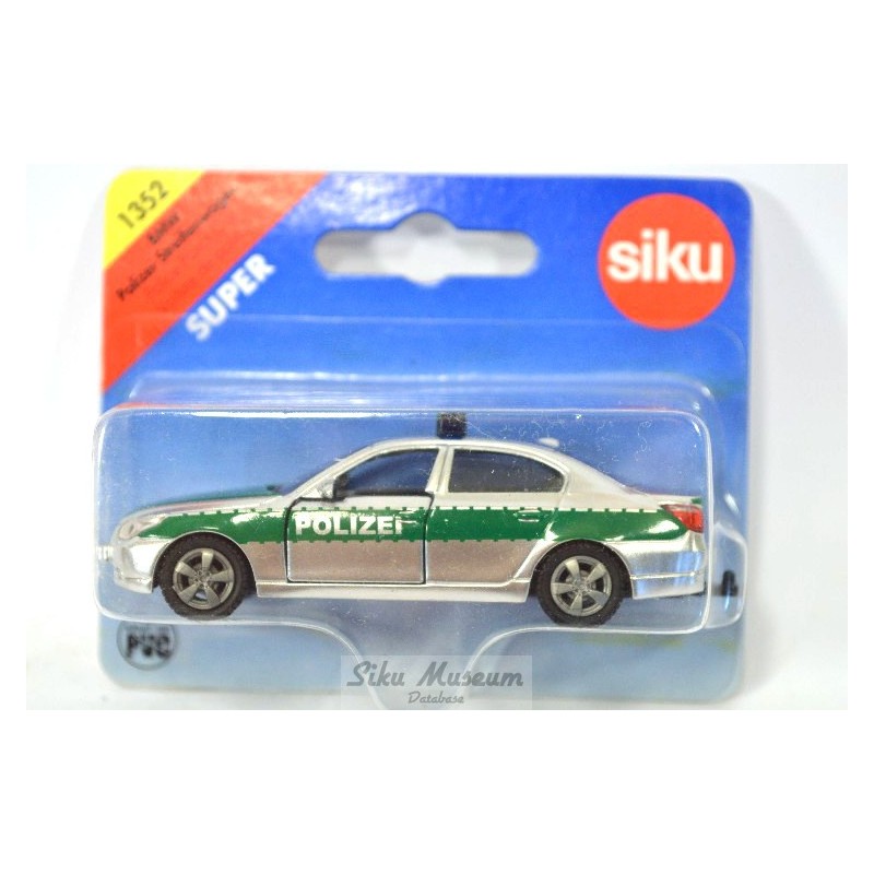 BMW 545i Polizei