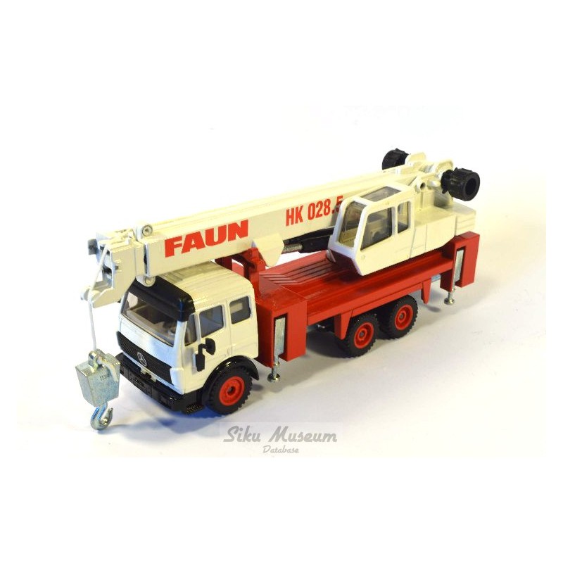 Mercedes SK Faun Teleskop Autokran