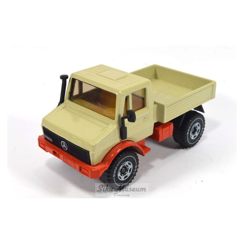 Mercedes Unimog 1500