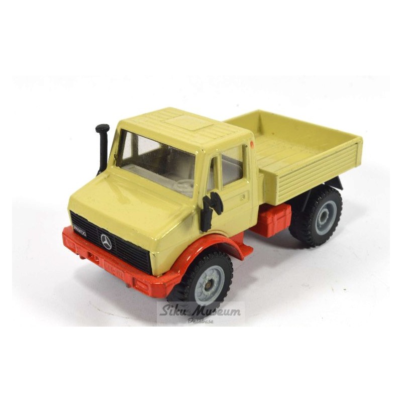 Mercedes Unimog 1500