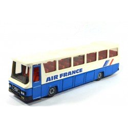 MAN traveling coach Air France