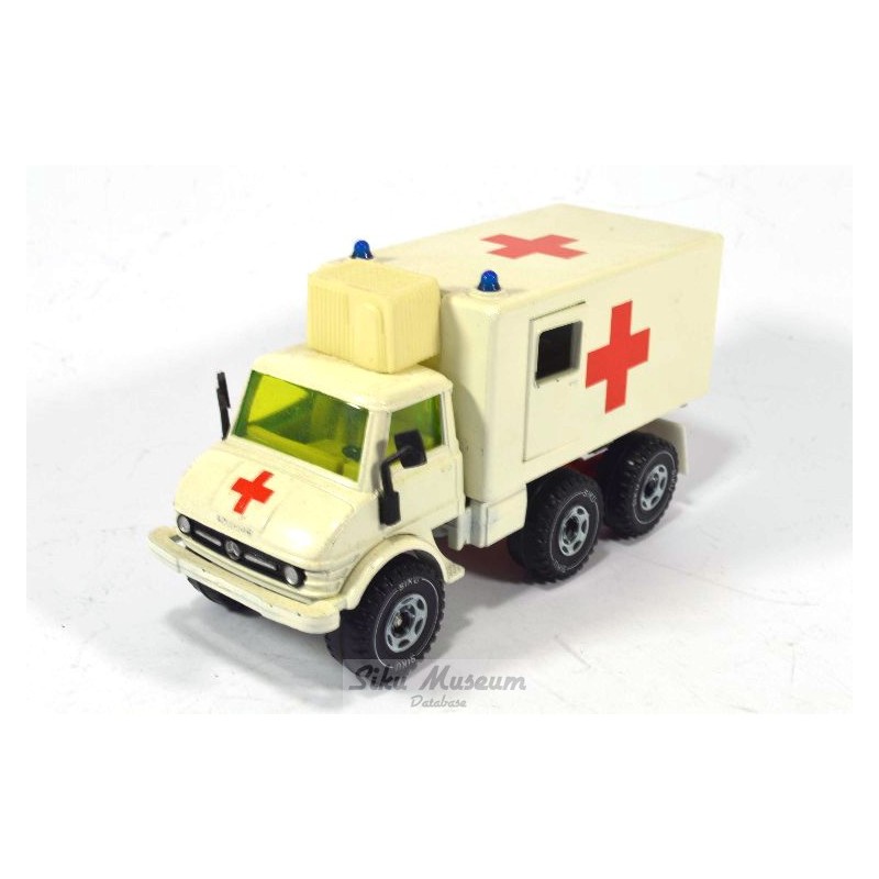 Mercedes Unimog ambulance