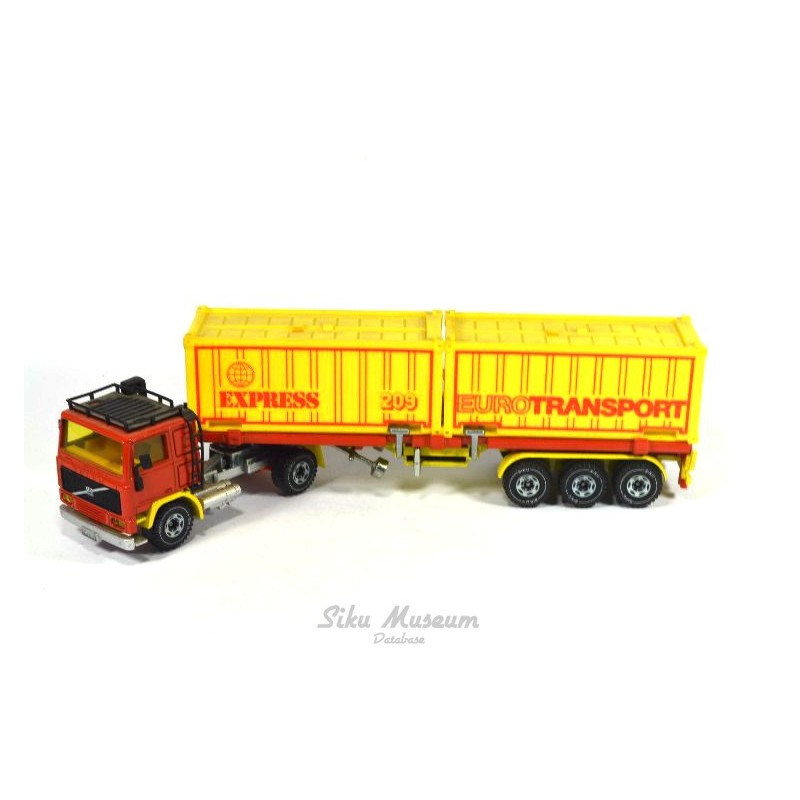 Volvo F10 container transport