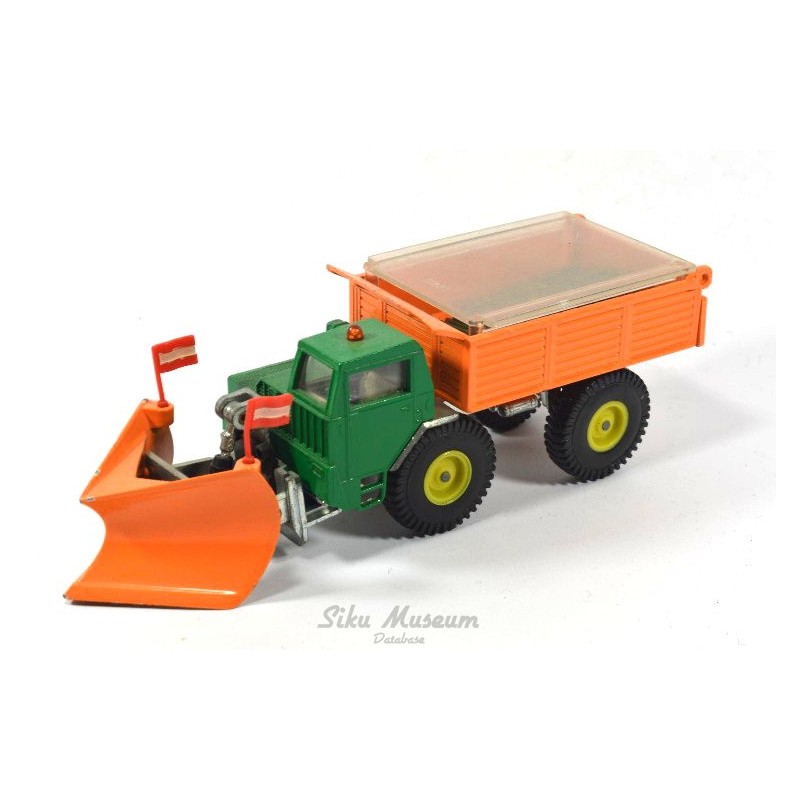 Faun Sneeuwruimvoertuig