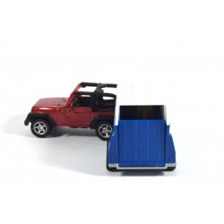 Jeep Wrangler mit PferdeanhÃ¤nger
