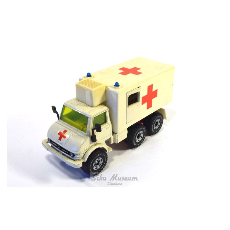 Mercedes Unimog ambulance