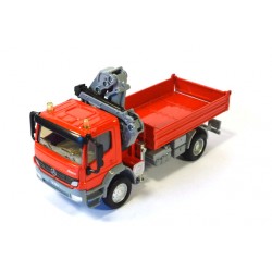 Mercedes Atego met laadkraan