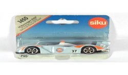 Audi R8 GT racing car GULF