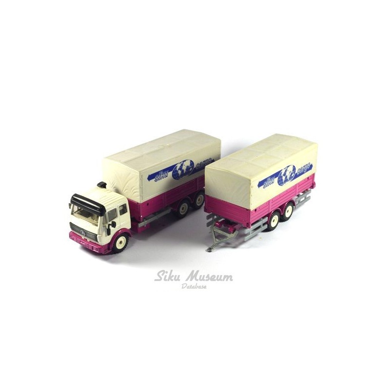 Mercedes SK mit Tandem-AnhÃ¤nger