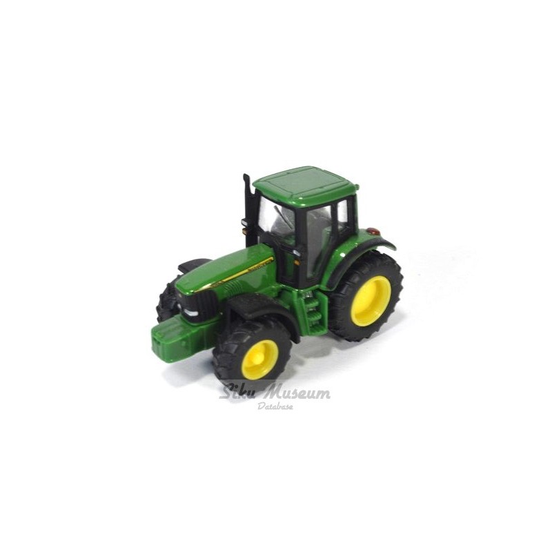 John Deere 6920S tractor