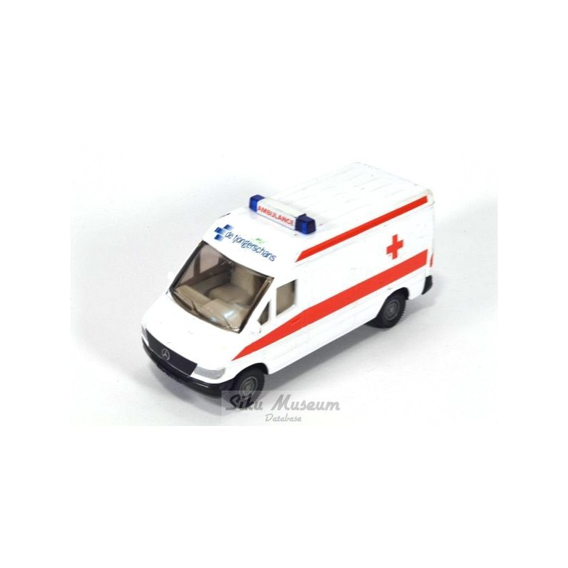 Mercedes Sprinter ambulance De Tjongerschans